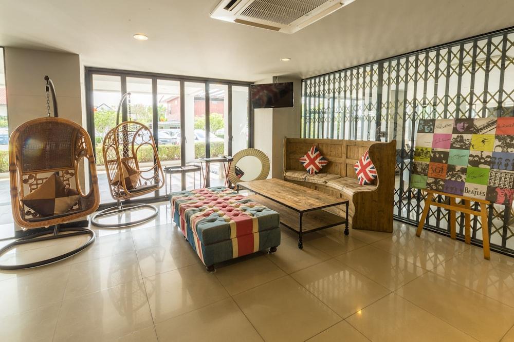 Pen Ta Hug Hotel Ubon Ratchathani Exterior foto